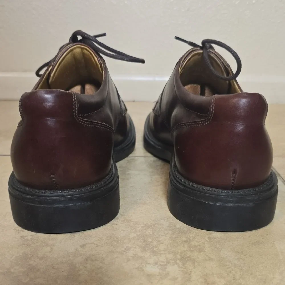 Johnston & Murphy Rich Brown Men's Derby Shoes